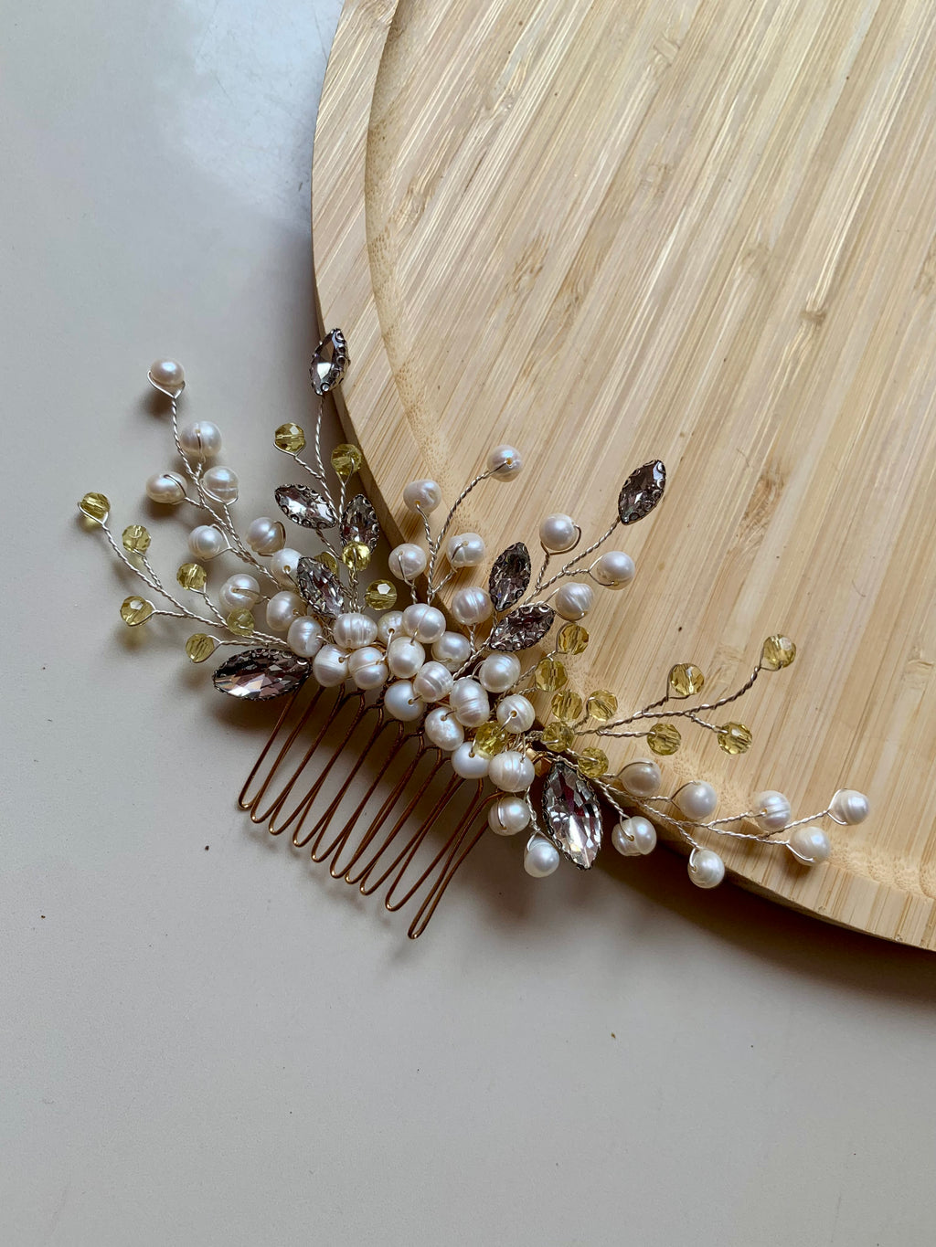 Alma - Pearl Comb