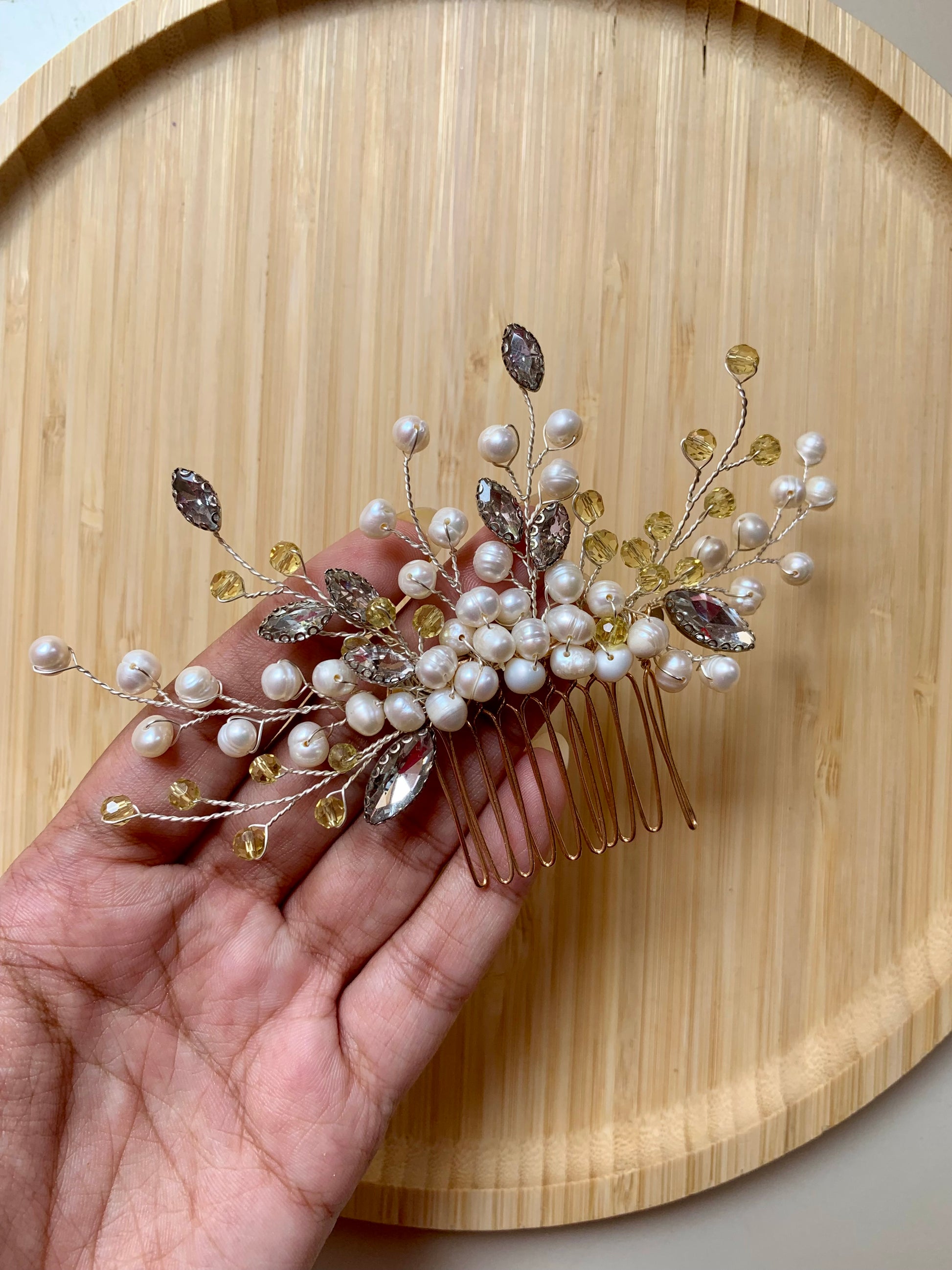 Alma - Pearl Comb
