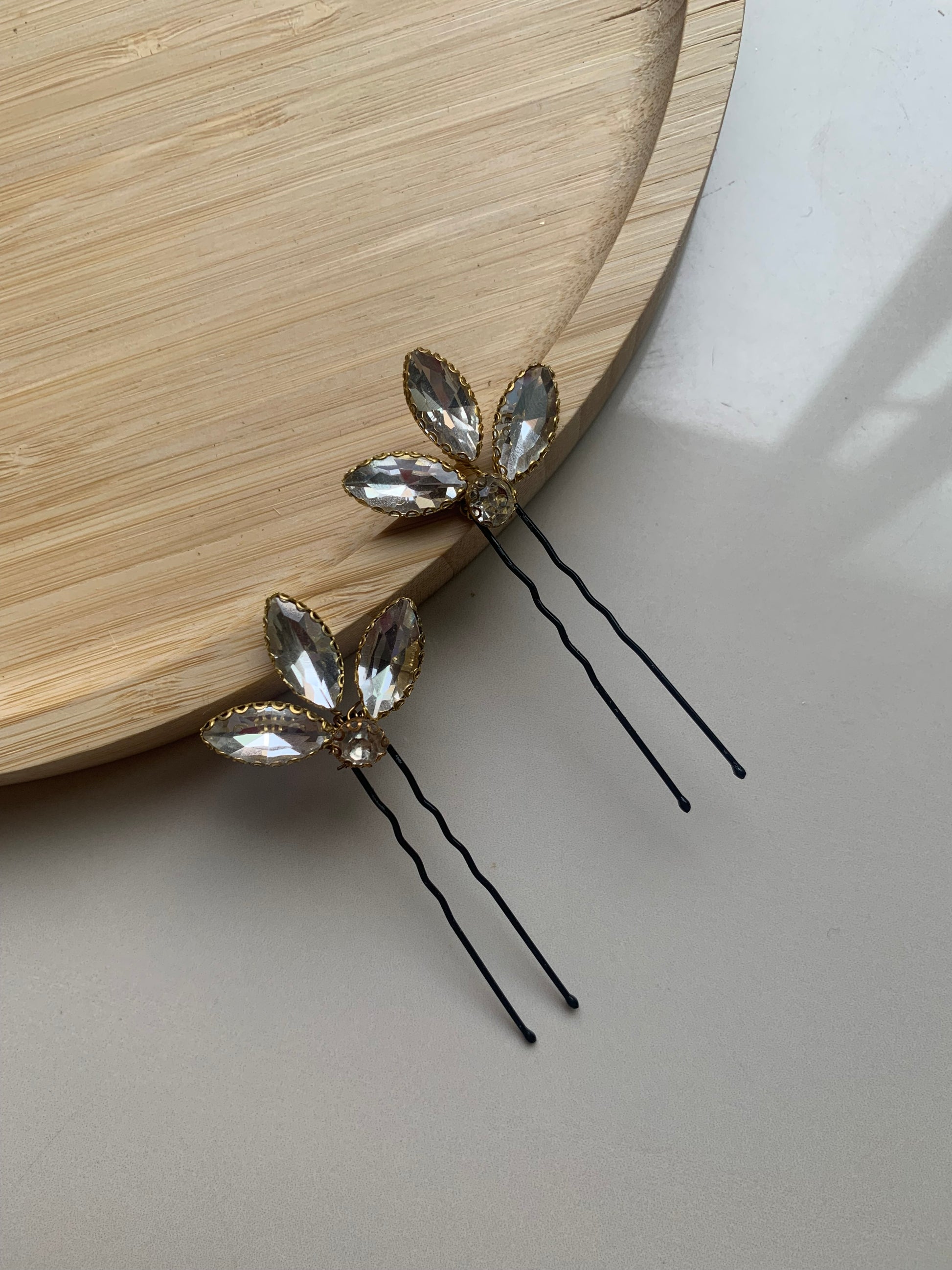 Pin Pair