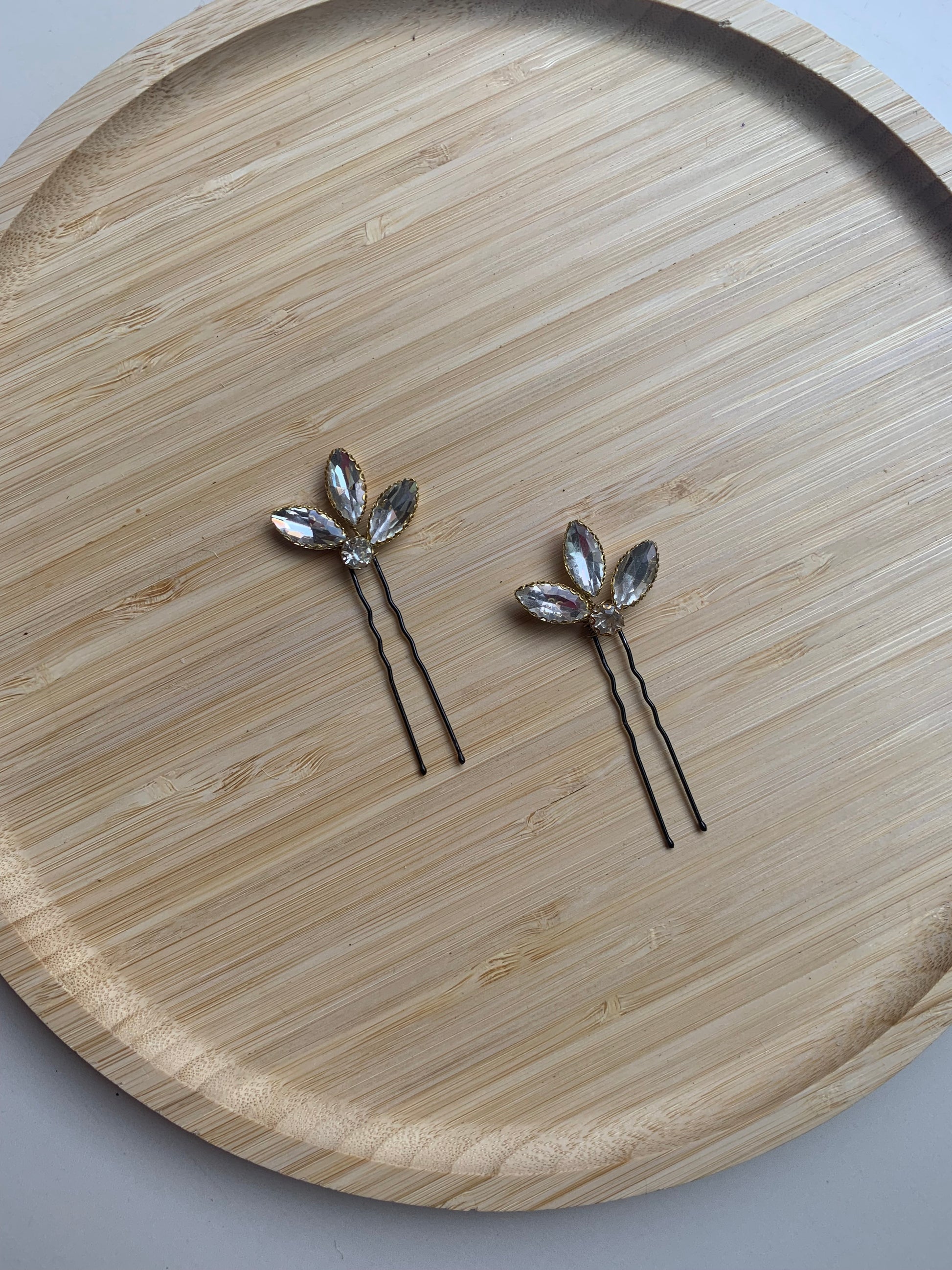Pin Pair